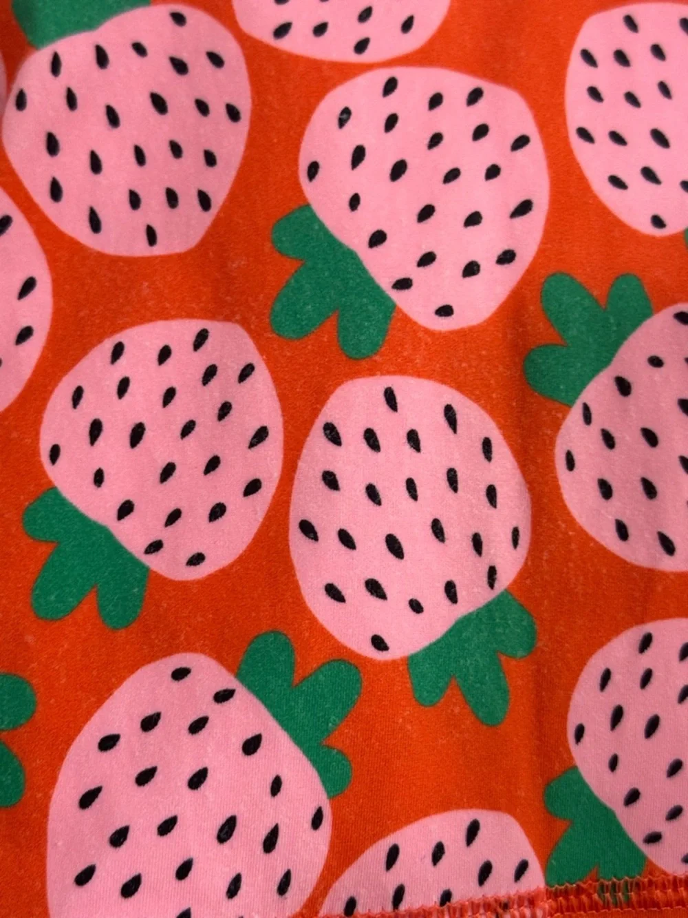 Hanna Andersson Strawberry Print Rash Guard| size 10